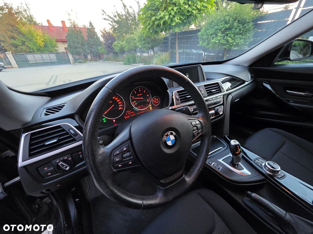 BMW 3GT 320d Advantage - 18