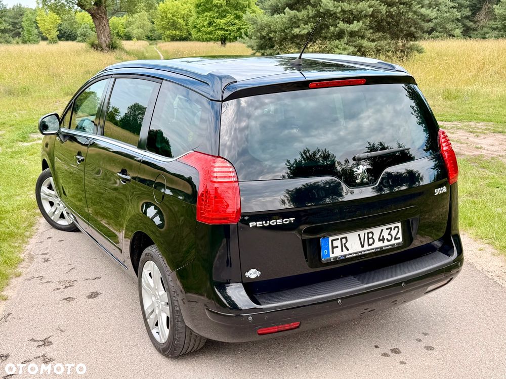 Peugeot 5008 - 16