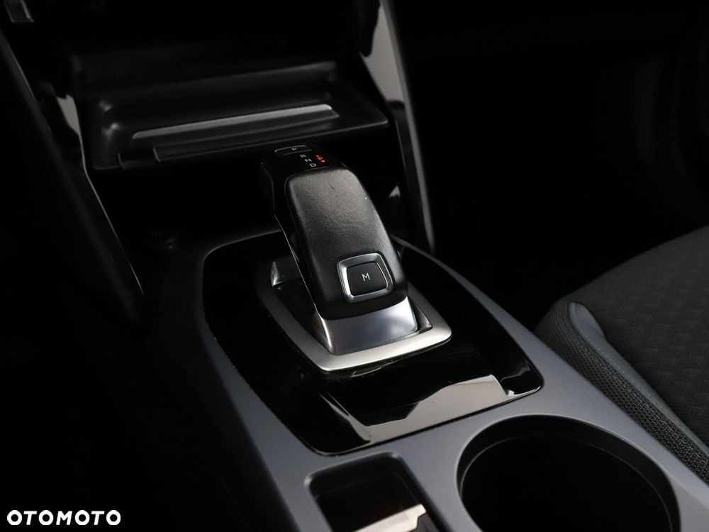 Peugeot 2008 BlueHDi 130 EAT8 Allure - 30