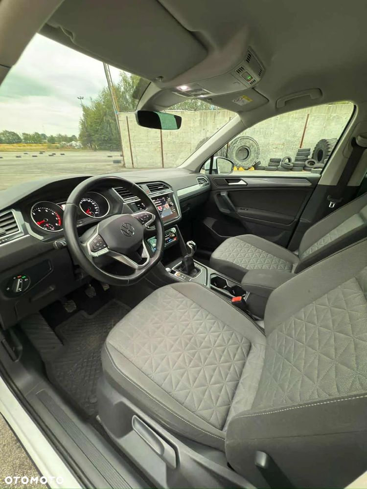Volkswagen Tiguan 1.5 TSI EVO Life - 18