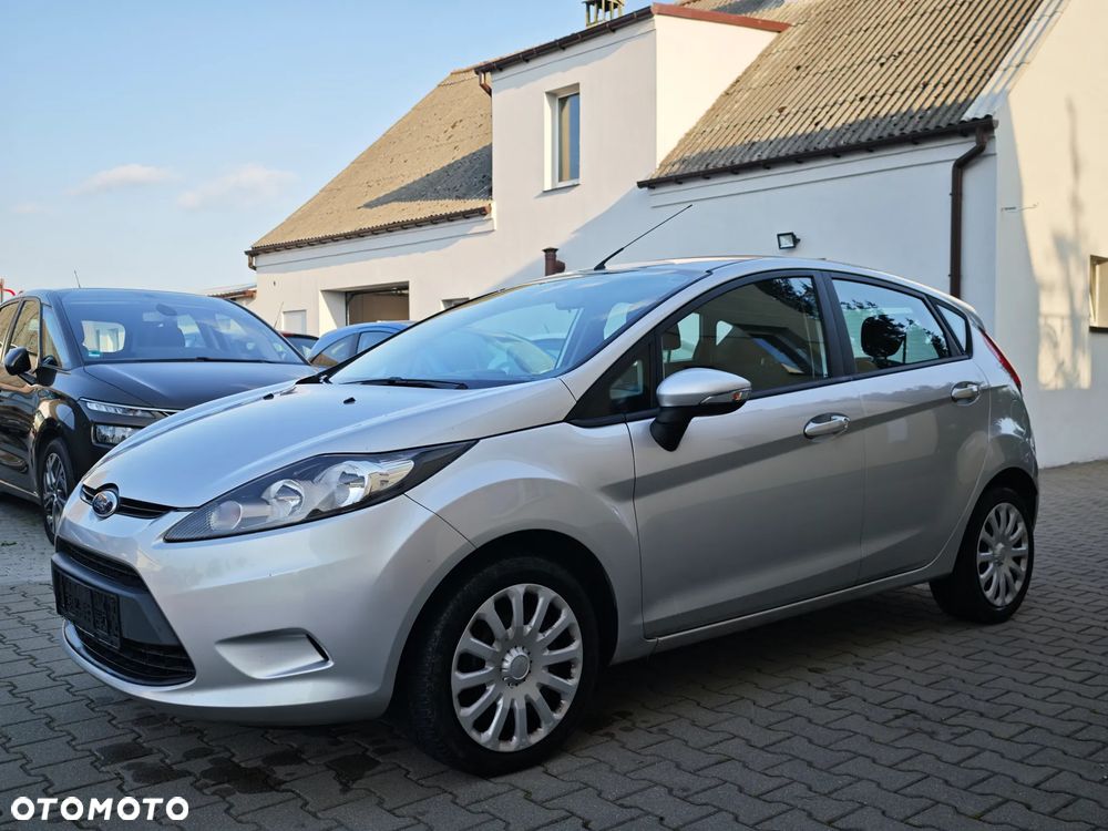 Ford Fiesta 1.25 Trend - 31