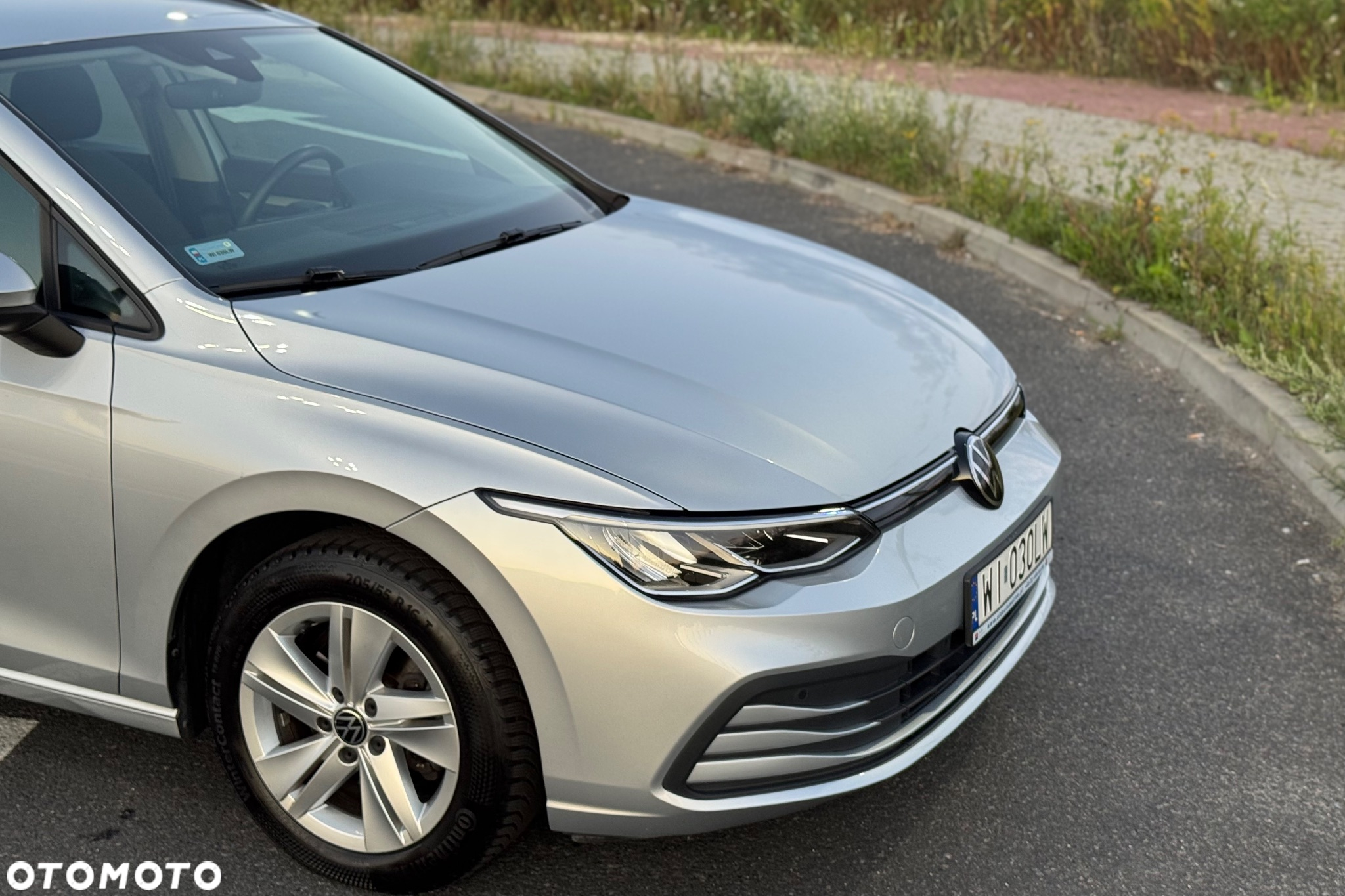 Volkswagen Golf VIII 1.5 TSI EVO Life - 30