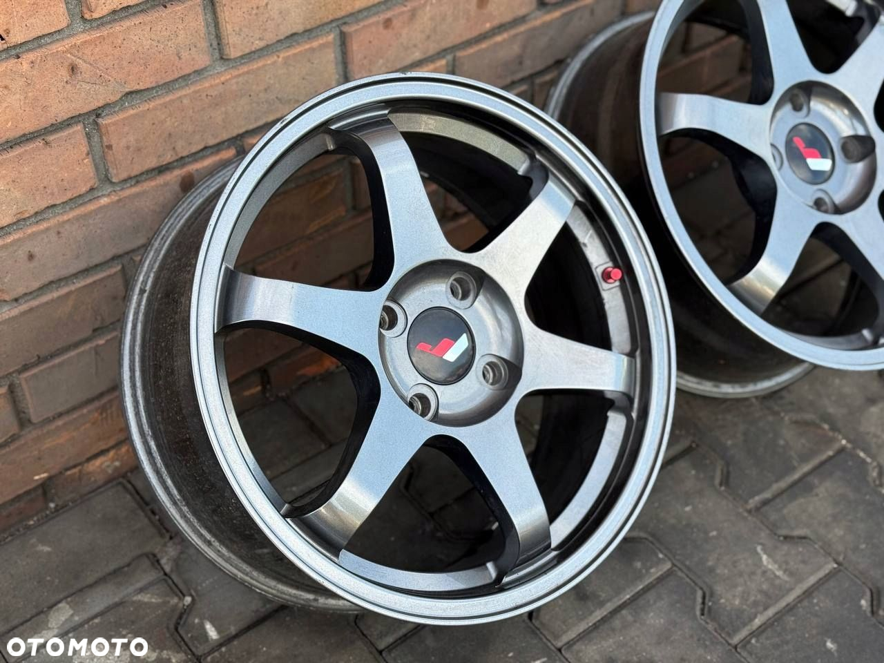 FELGI ALUMINIOWE JAPAN RACING JR3 17" 4X114.3 - 6