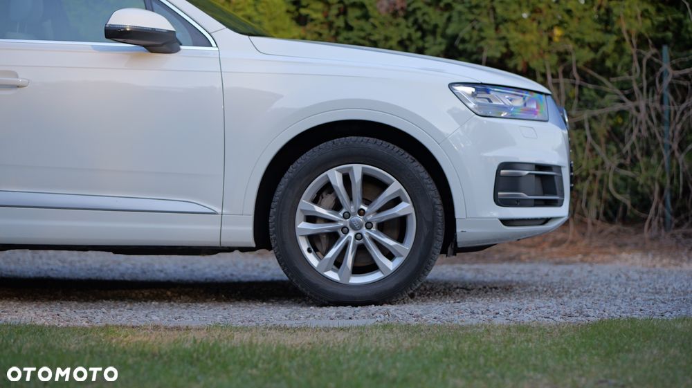 Audi Q7 - 24