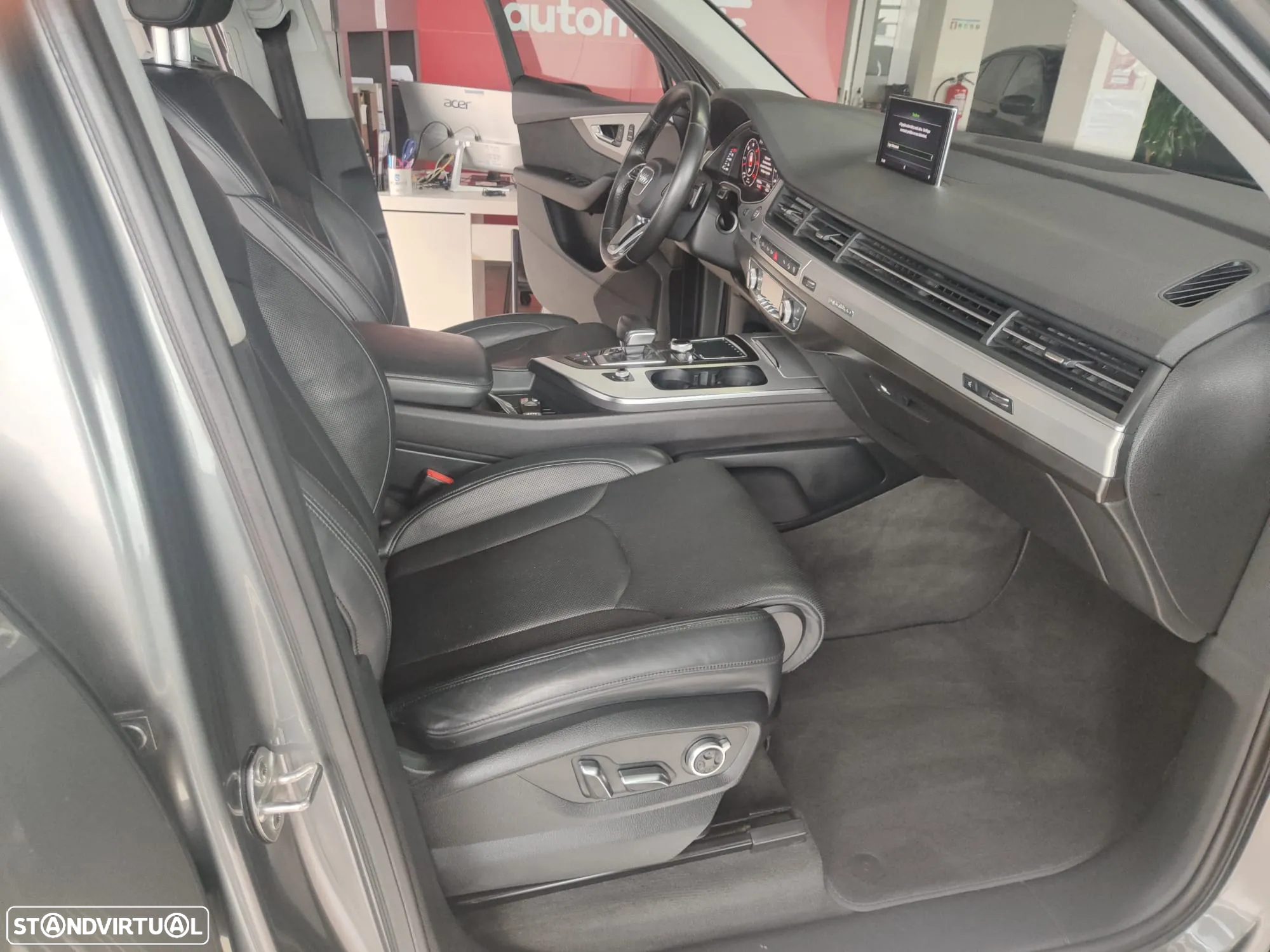 Audi Q7 3.0 TDI quattro S-line Tiptronic 7L - 17