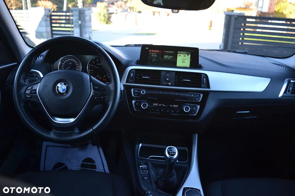 BMW Seria 1 - 25