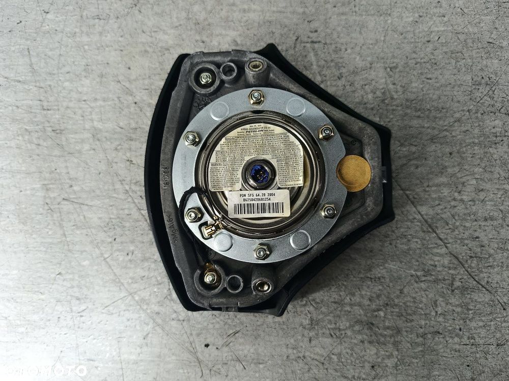 KIEROWNICA Z PODUSZKĄ AUDI A3 8P/8PA/8P7 8E0880201AT  8P0419091H - 4