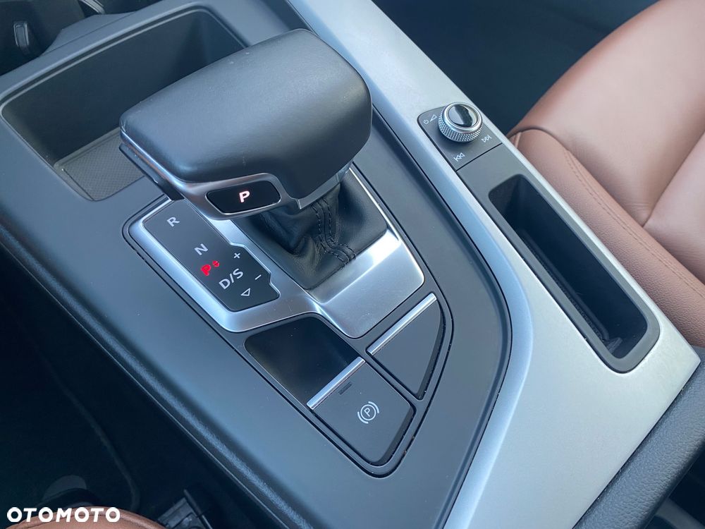 Audi A4 Allroad - 22