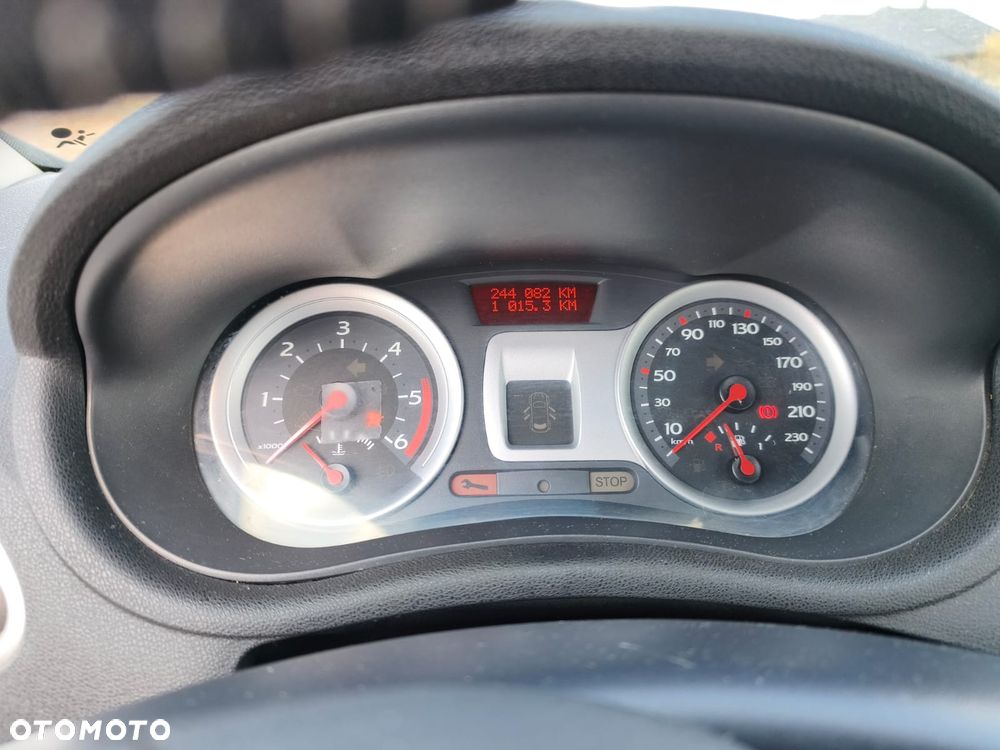 Renault Clio 1.5 dCi Alize - 3