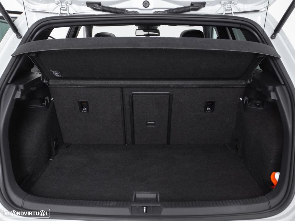 VW Golf - 14