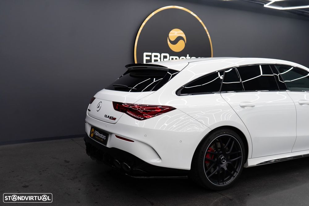 Mercedes-Benz CLA 45 AMG S Shooting Brake 4Matic+ - 12