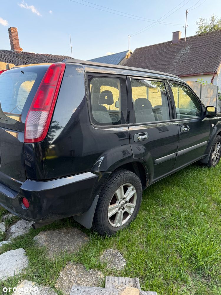 Nissan X-Trail 2.0 Comfort - 10