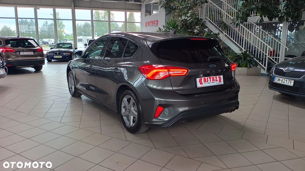 Ford Focus 1.5 EcoBoost ST-Line - 26