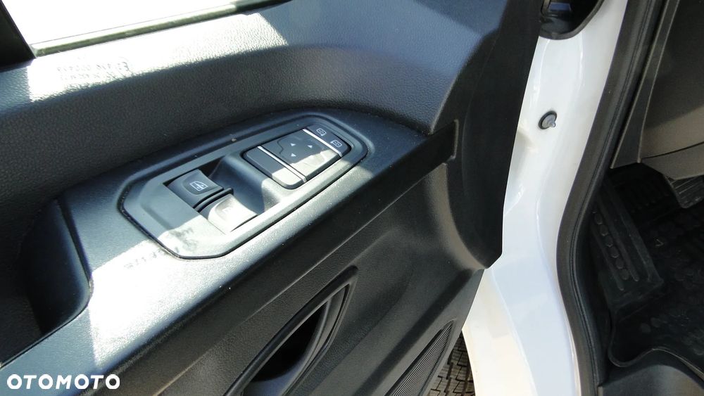 Renault Trafic - 17