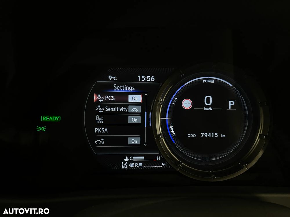 Lexus UX 250h F SPORT - 33