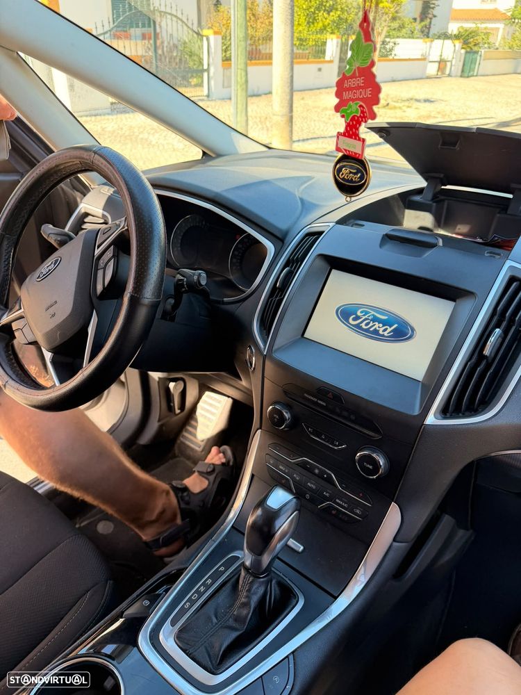 Ford S-Max 2.0 TDCi Trend Powershift - 8