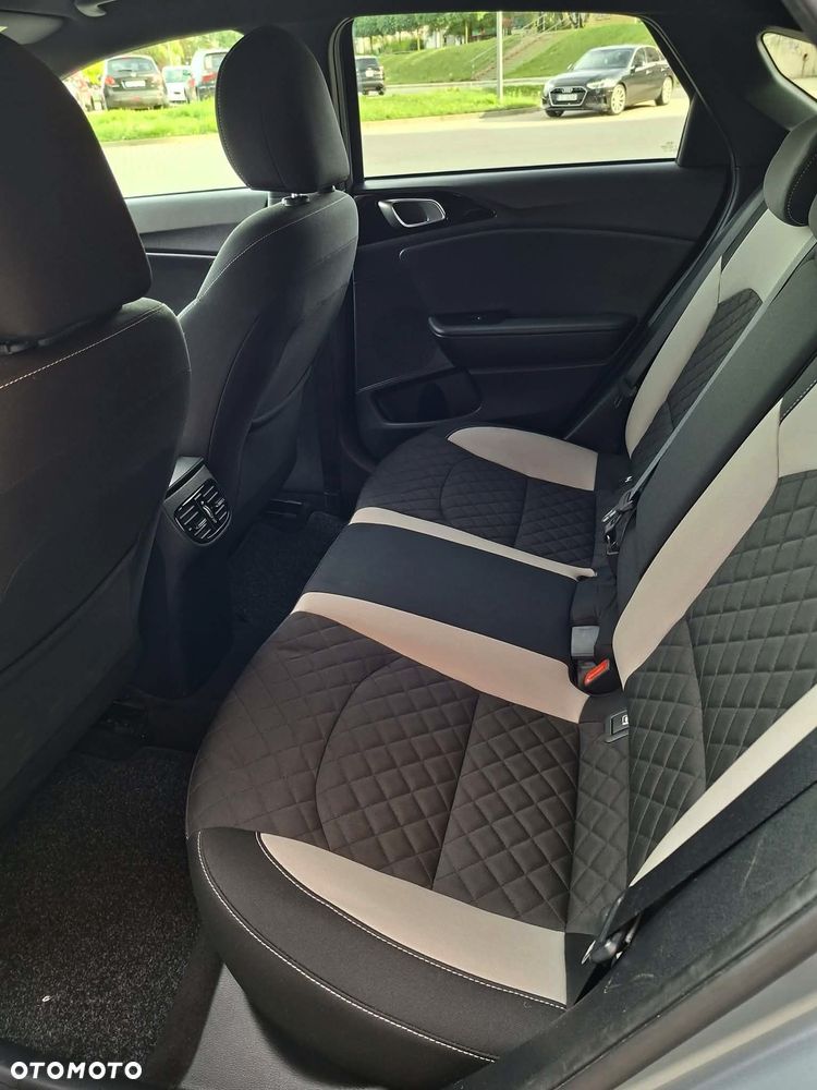 Kia ProCeed 1.4 T-GDI GT Line - 9