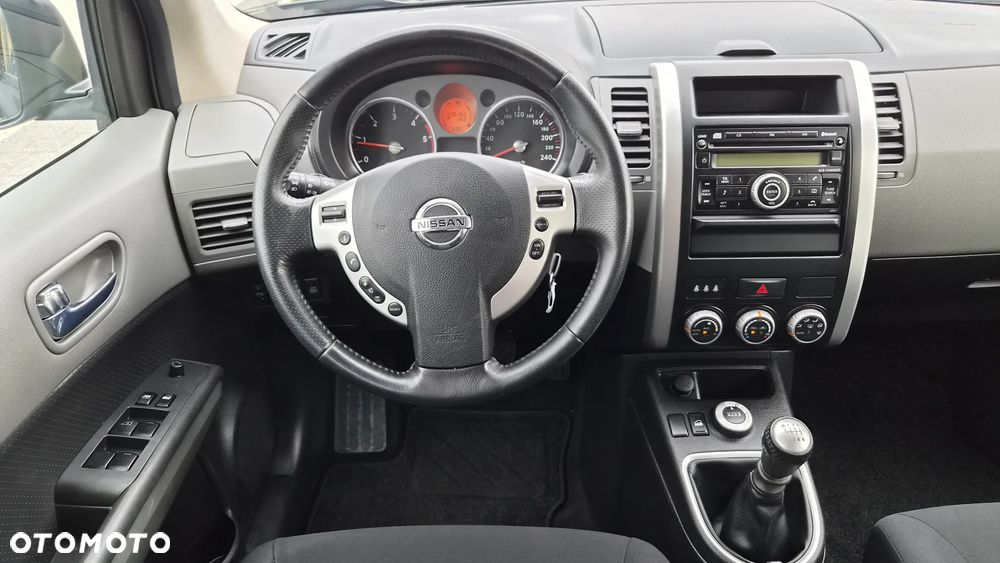 Nissan X-Trail 2.0 dCi 4x4 DPF XE - 19