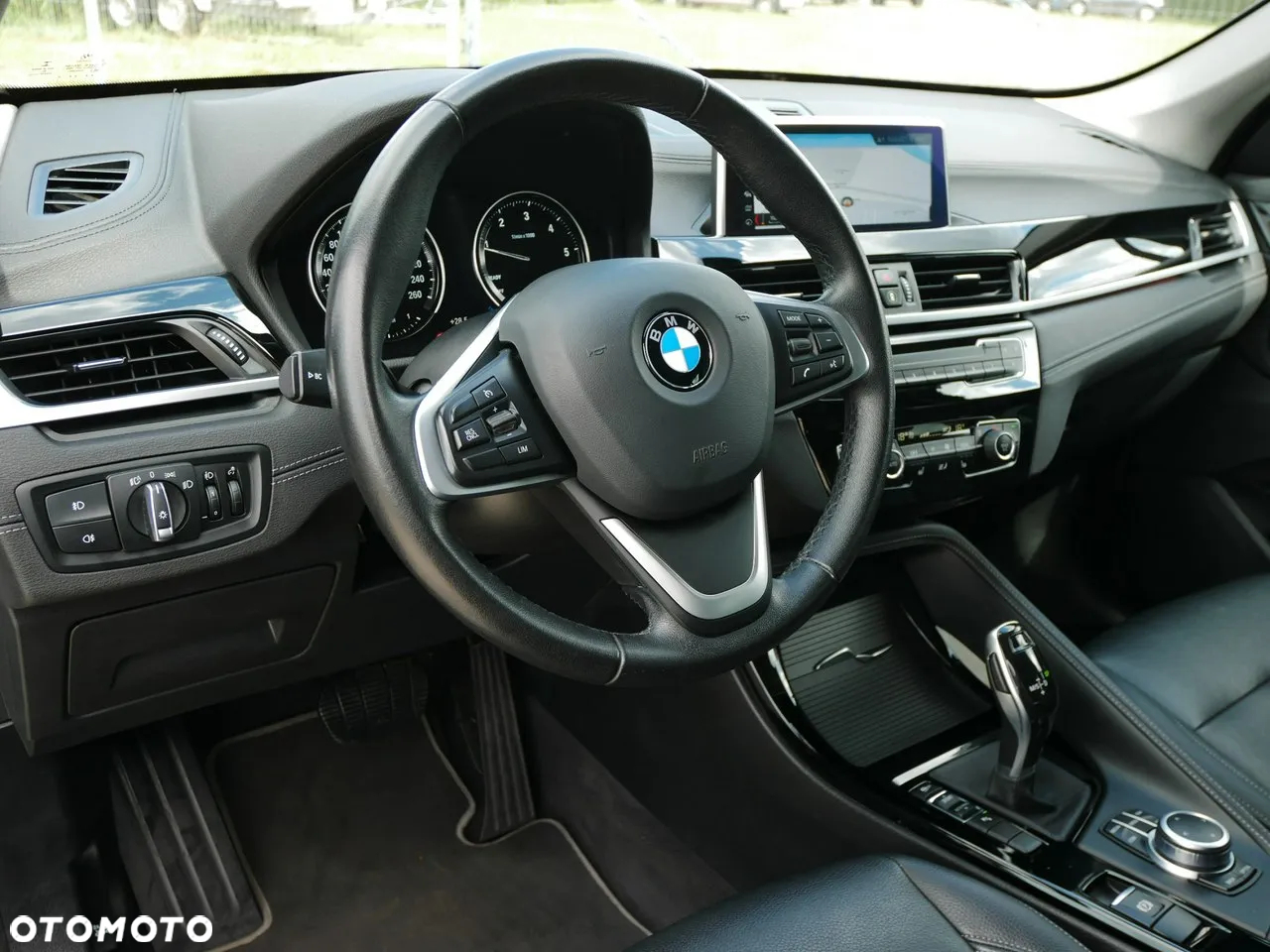 BMW X1 sDrive18d - 8