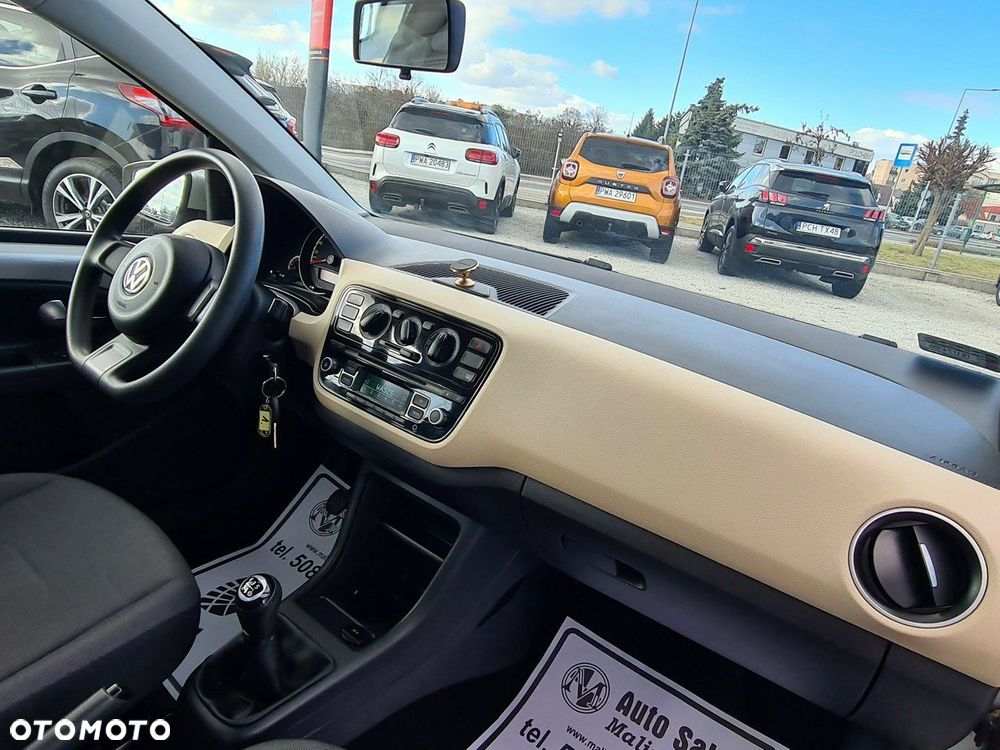 Volkswagen up! 1.0 move - 25