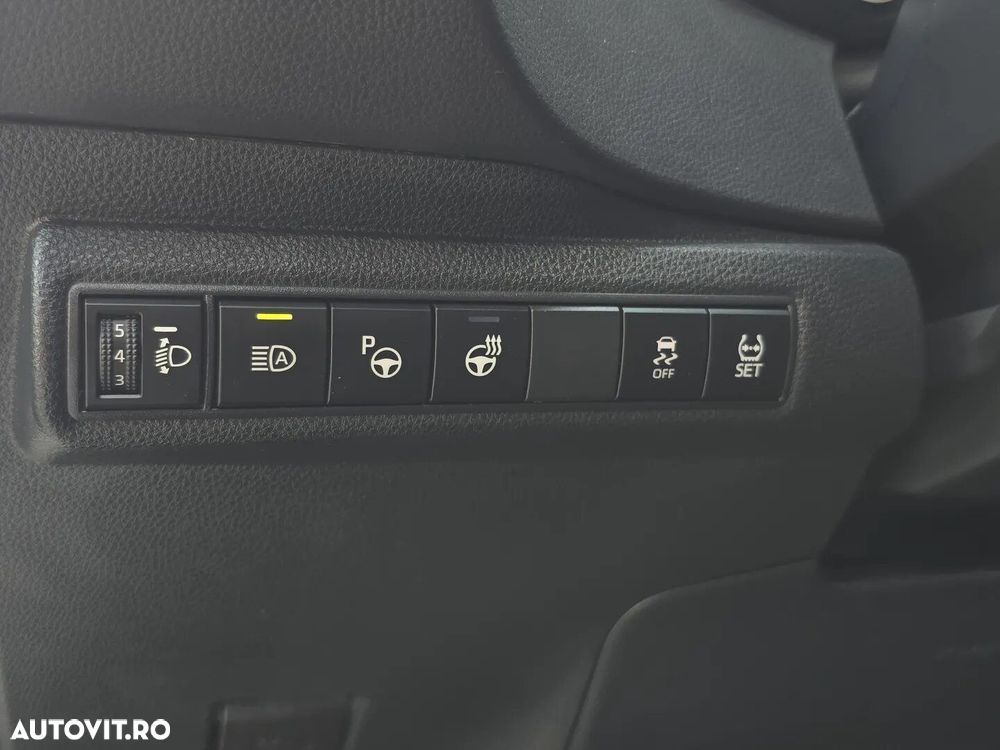 Toyota Corolla - 9