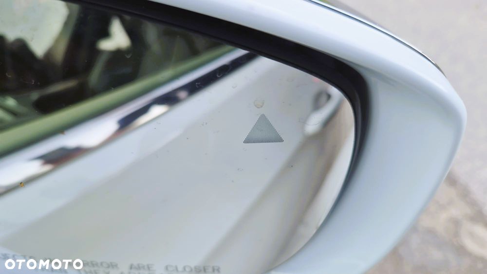 Chrysler Pacifica - 21