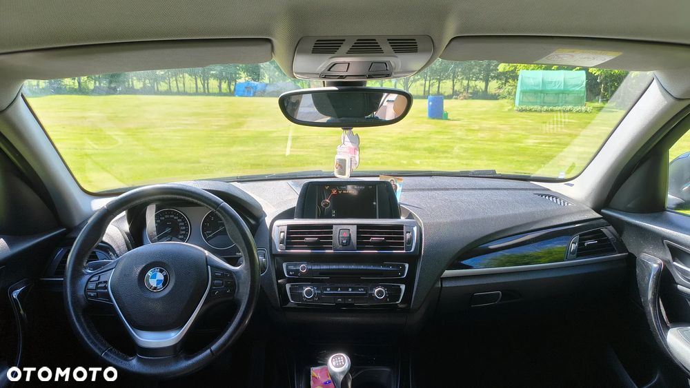 BMW Seria 1 118i - 11