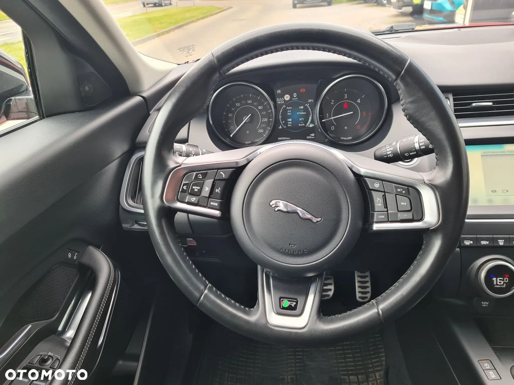 Jaguar E-Pace 2.0 i4D AWD R-Dynamic - 13