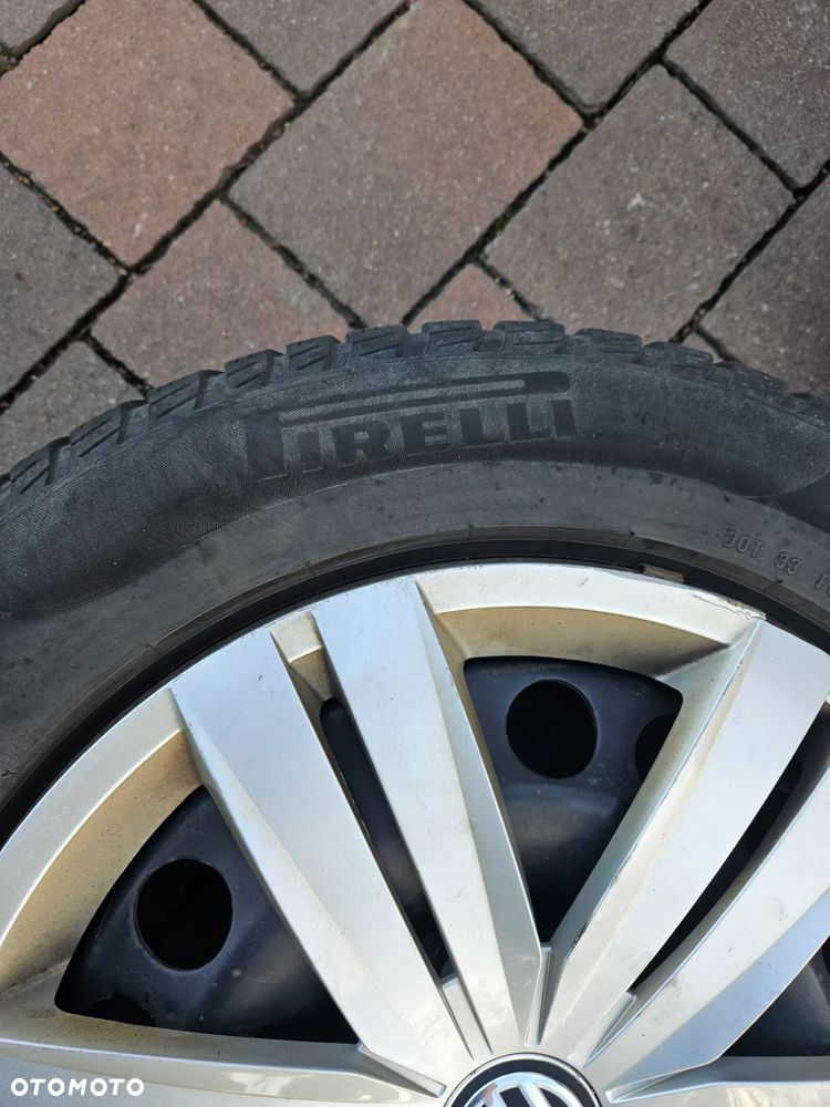 Volkswagen Touran - 18