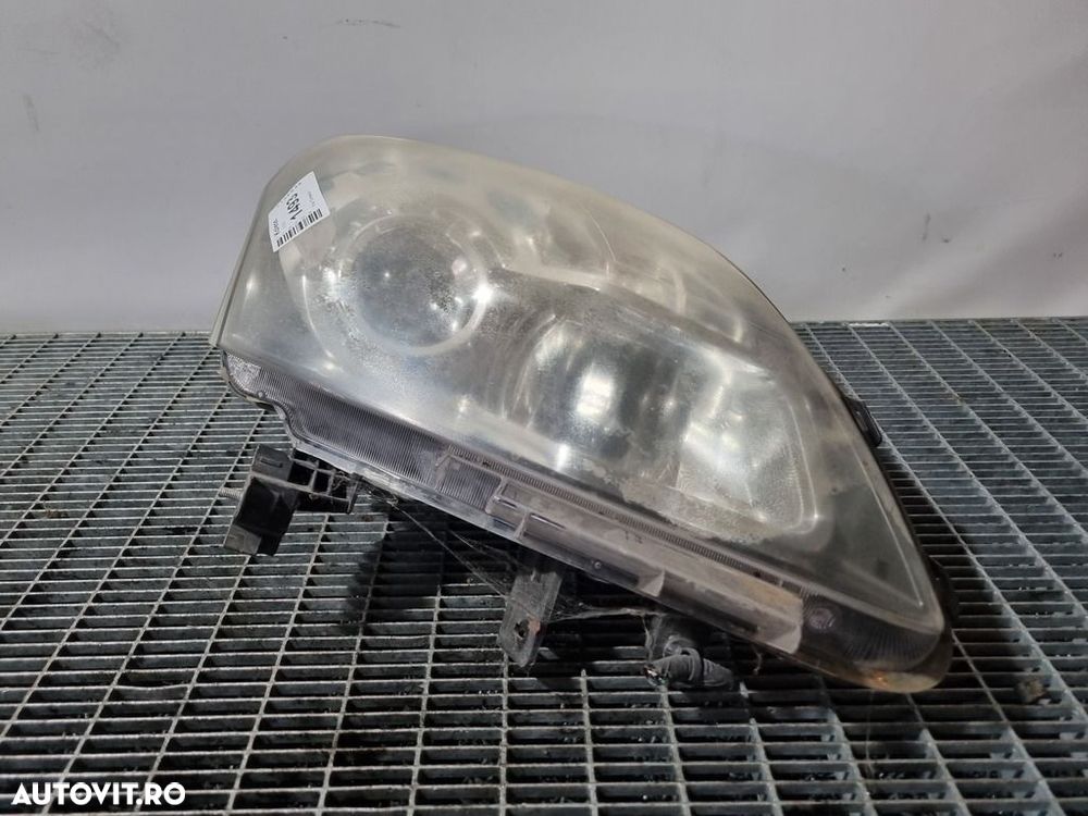 Far Dreapta Renault Koleos 2008 - 2011 SUV 4 Usi (1493) Xenon - 1