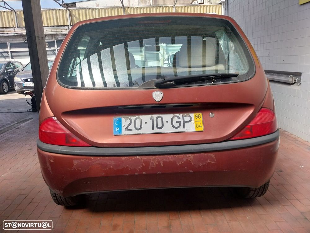 Lancia Y 1.2 LS - 10