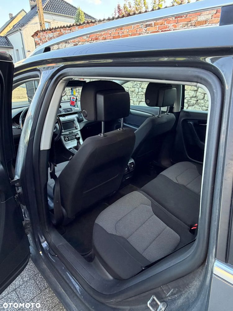 Volkswagen Passat 1.6 TDI BlueMotion Technology Comfortline - 17