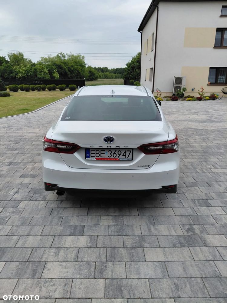 Toyota Camry 2.5 Hybrid Executive CVT - 3