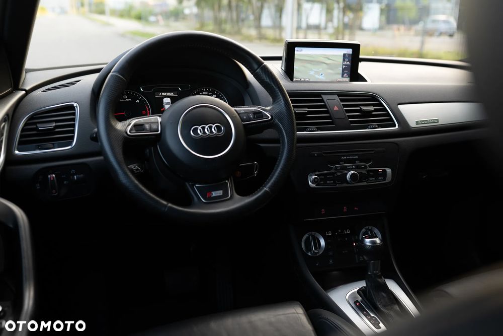 Audi Q3 2.0 TDI Quattro S tronic - 29