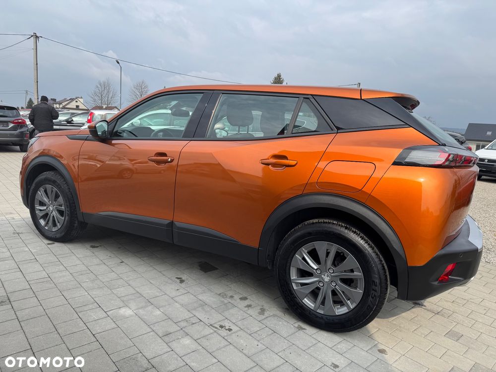 Peugeot 2008 1.2 PureTech Active S&S EAT8 - 10