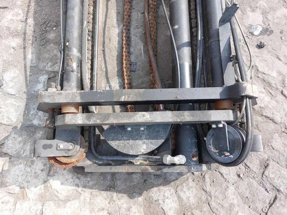 MASZT WIEŻA SIŁOWNIKI WÓZKA WIDŁOWEGO - 8