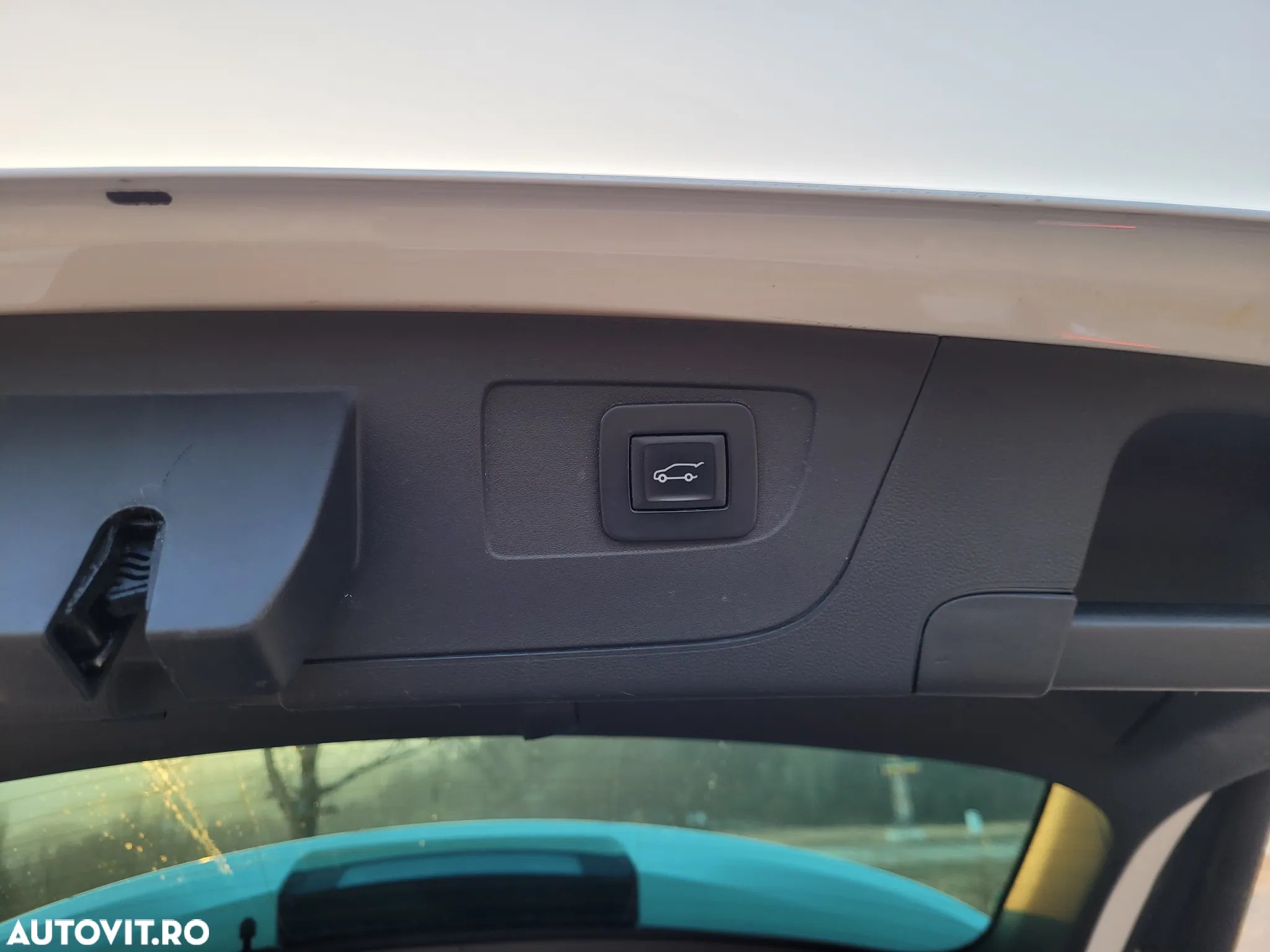 Opel Insignia Country Tourer 2.0 BiTrb D 4x4 Automatik Exclusive - 8