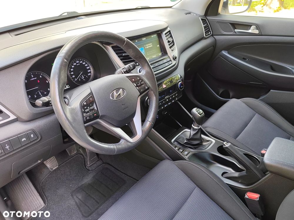 Hyundai Tucson blue 1.7 CRDi 2WD Passion Plus - 6