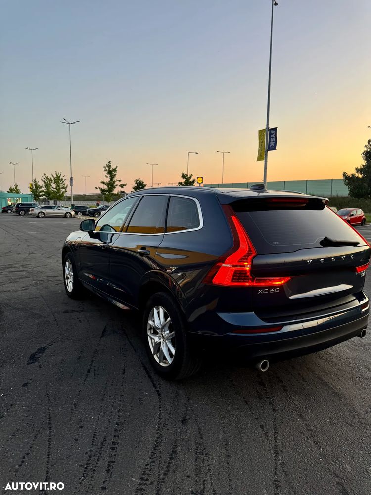 Volvo XC 60 T8 Twin Engine AWD Momentum - 6