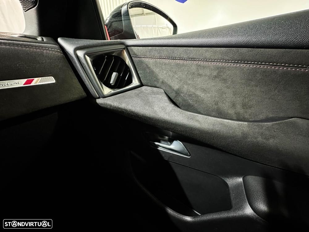 DS DS3 Crossback E-TENSE PERFORMANCE LINE + - 28
