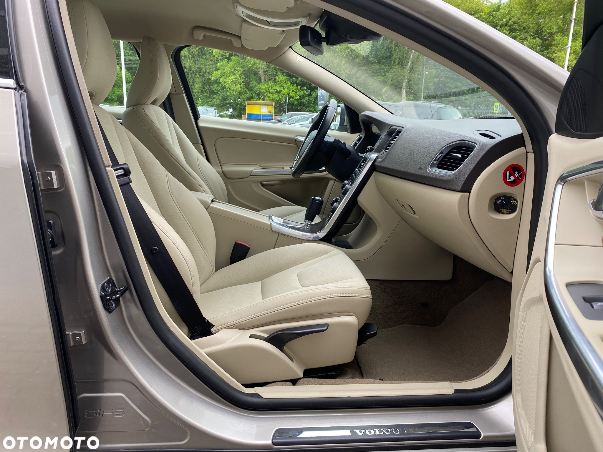 Volvo S60 - 28