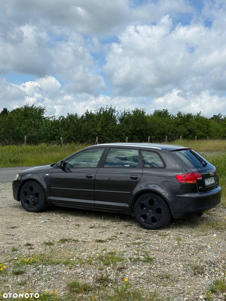 Audi A3 Sportback 2.0 TDI Ambition - 4