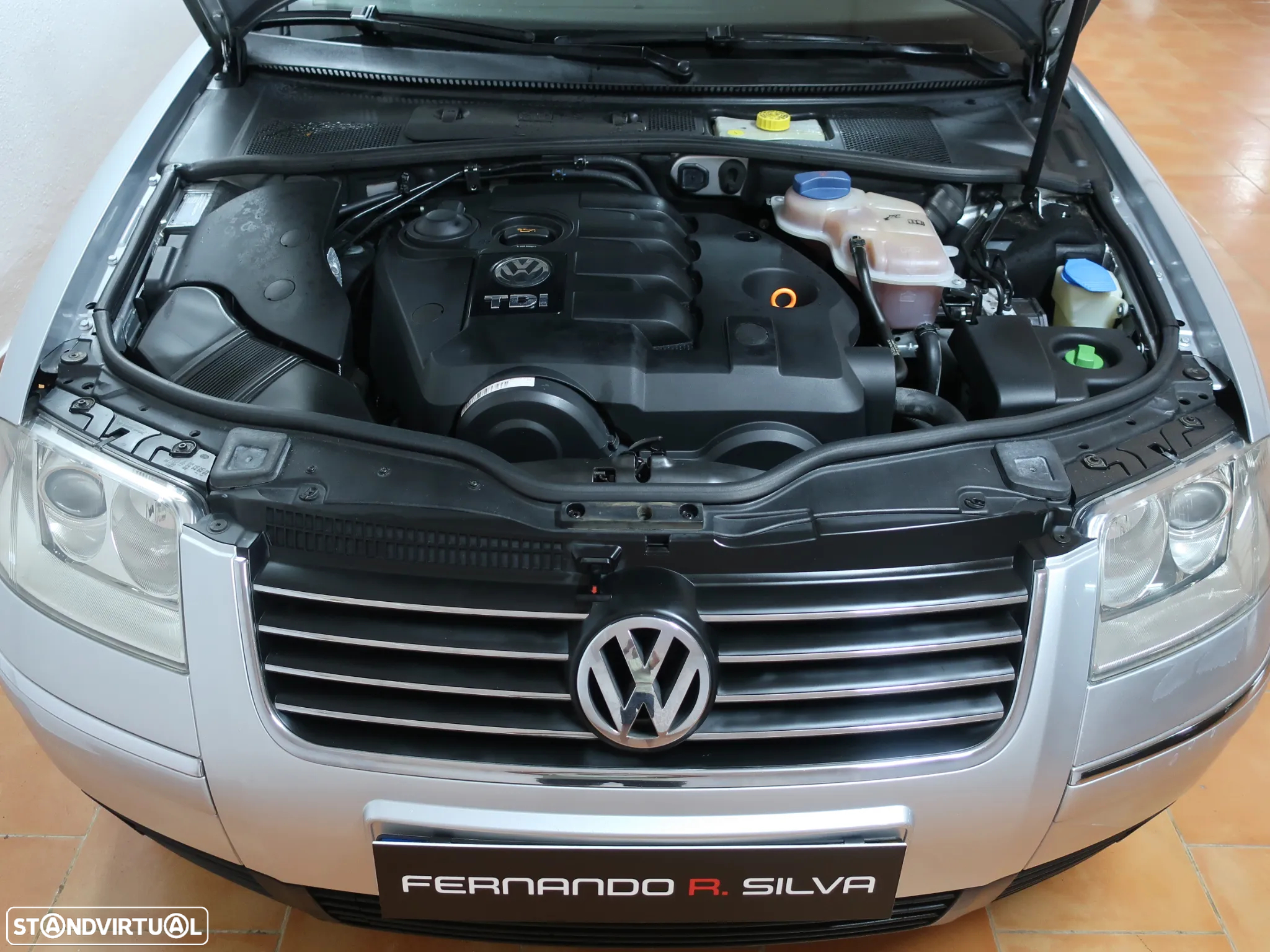 VW Passat 1.9 TDi Trendline - 4