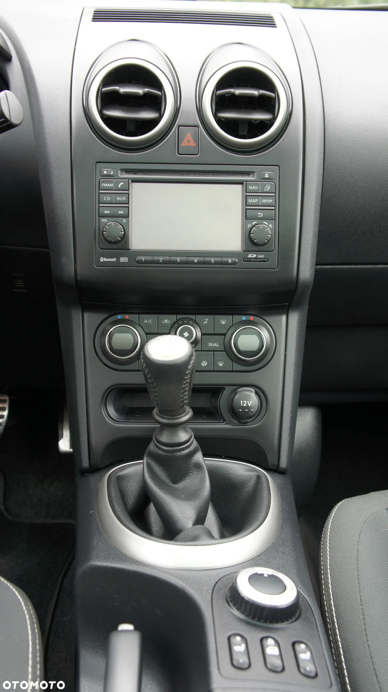 Nissan Qashqai 2.0 4x4 tekna - 26