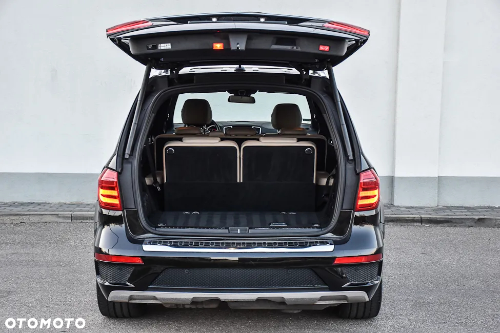Mercedes-Benz GL 350 BlueTec 4-Matic - 40