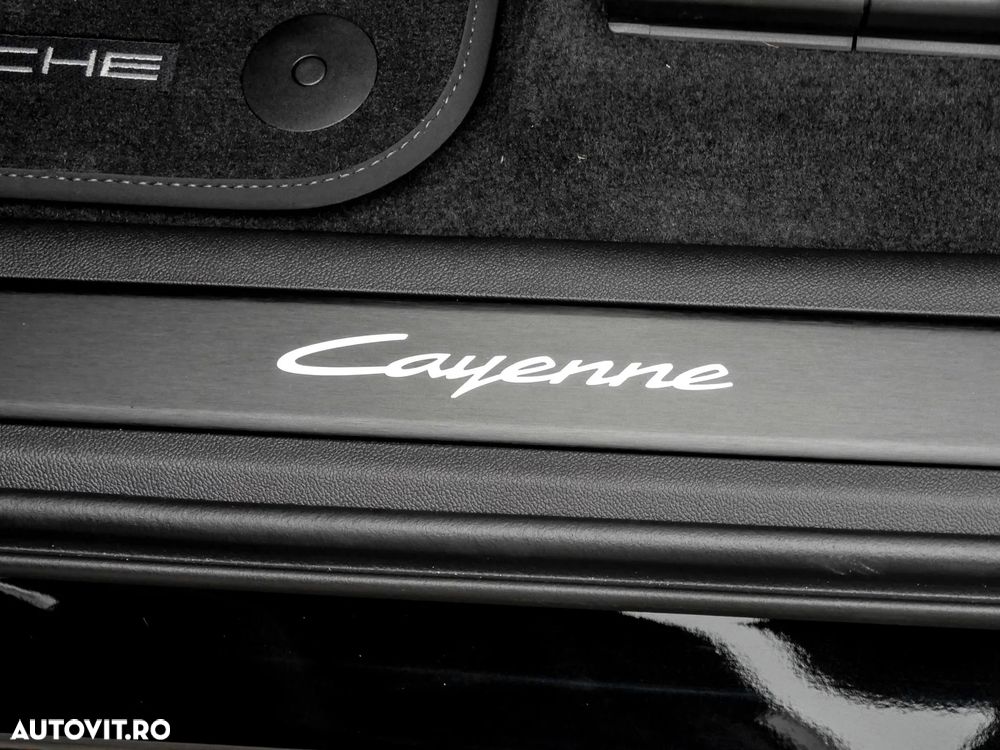 Porsche Cayenne E-Hybrid Tiptronic S Black Edition - 19