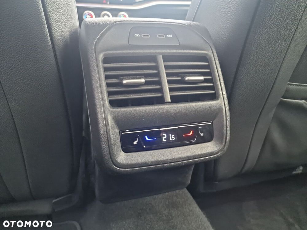 Skoda Superb 2.0 TDI SCR 4x4 L&K DSG - 17