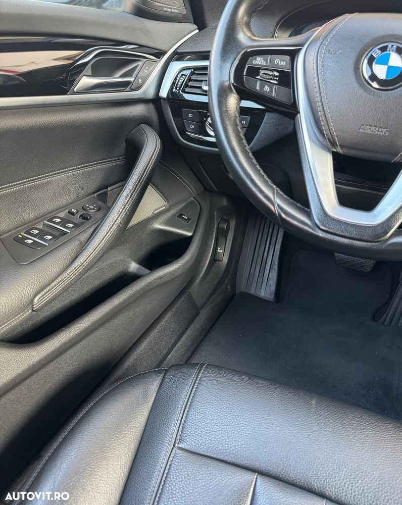BMW Seria 5 520d EfficientDynamics Edition AT - 17