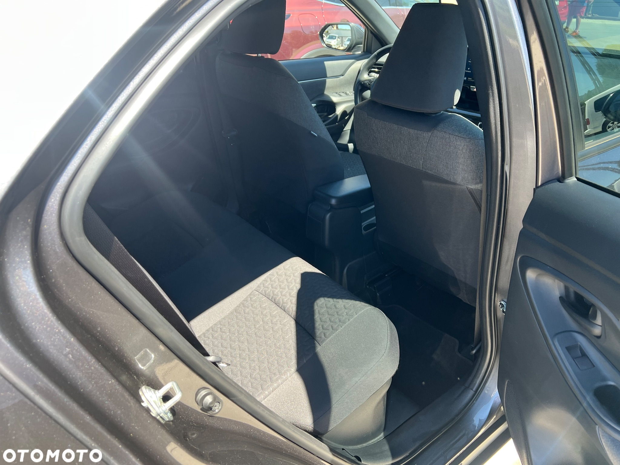 Toyota Yaris Cross Hybrid 1.5 Executive AWD - 25