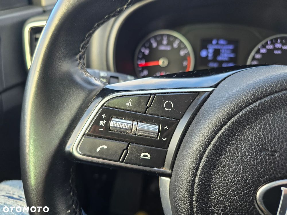 Kia Sportage 1.6 T-GDI Business Line 2WD - 23